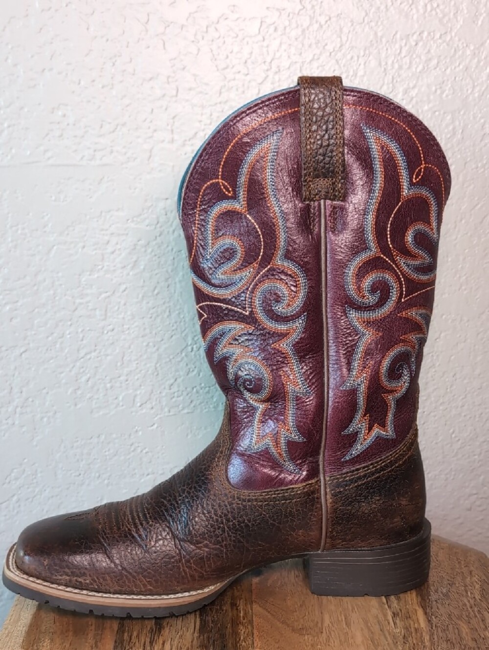 Ariat Burgundy Western Cowgirl Boots - Picture 2 of 15